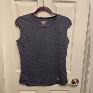 Arc’teryx Kadem Top Short Sleeve Sun Protection UPF 50+ Purple extra sma…